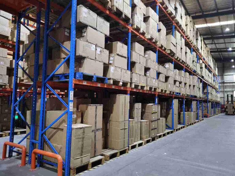 3D ​​Custom Pallet Racking Design​​ layout maximizing vertical storage