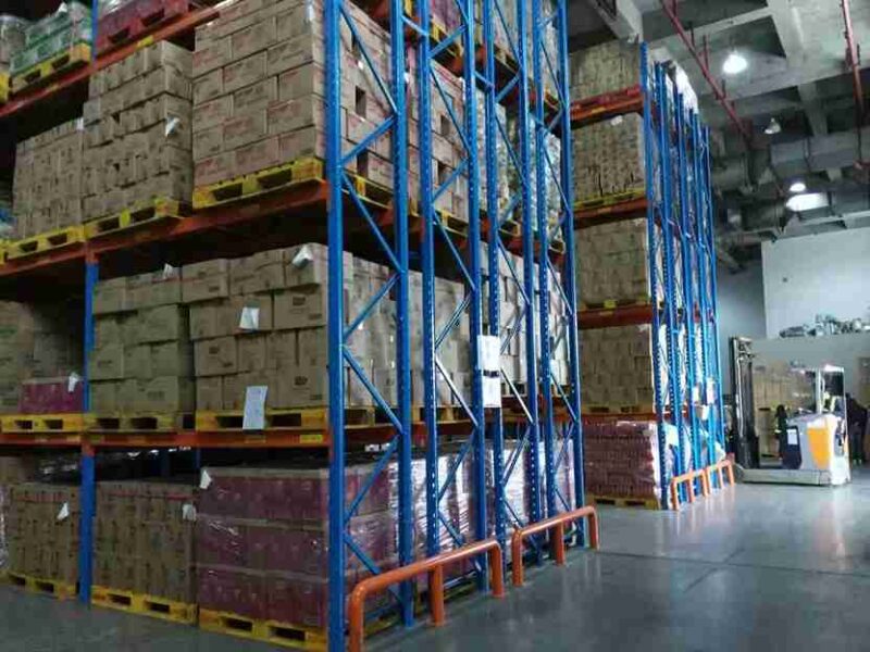 Double-Deep-Pallet-Racking-System-for-Warehouse-Storage