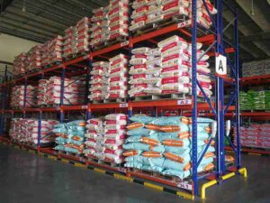 Industrial ​​modular beam racking​​ system professional installation