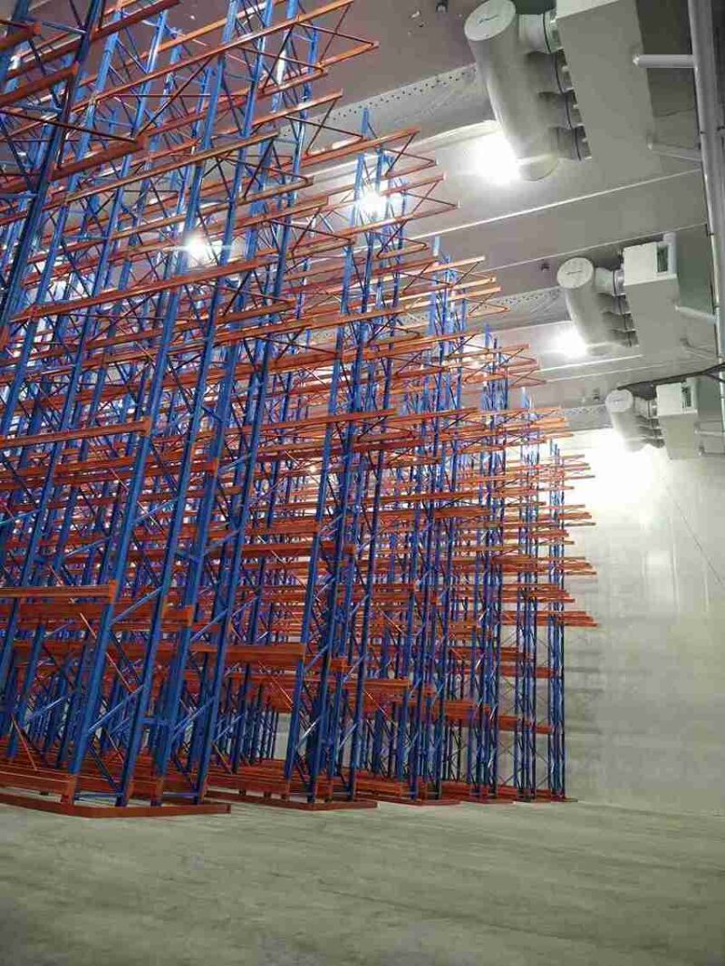 heavy-duty-warehouse-racking-with-pallet-storage
