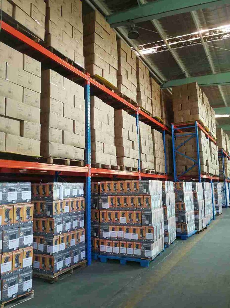 selective-pallet-warehouse-racking-solutions