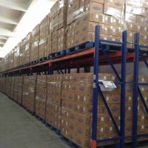 ​Reach-truck-compatible-double-deep-pallet-racking​​-in-warehouse