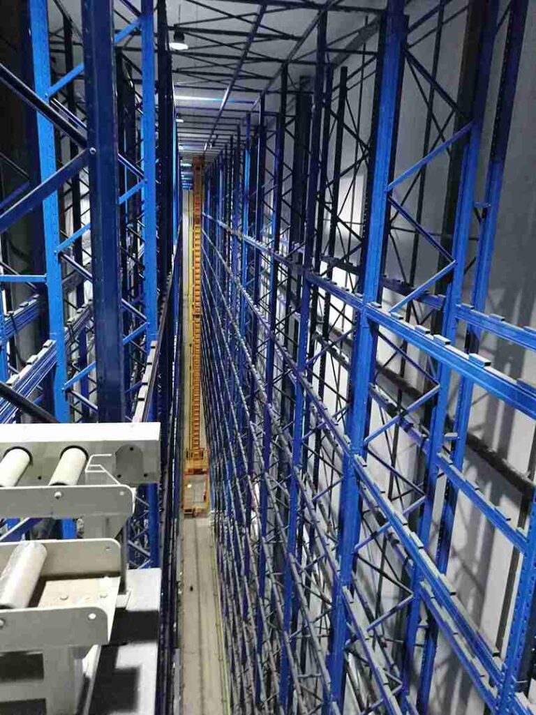 ASRS with narrow aisle racking system maximizing vertical storage space​