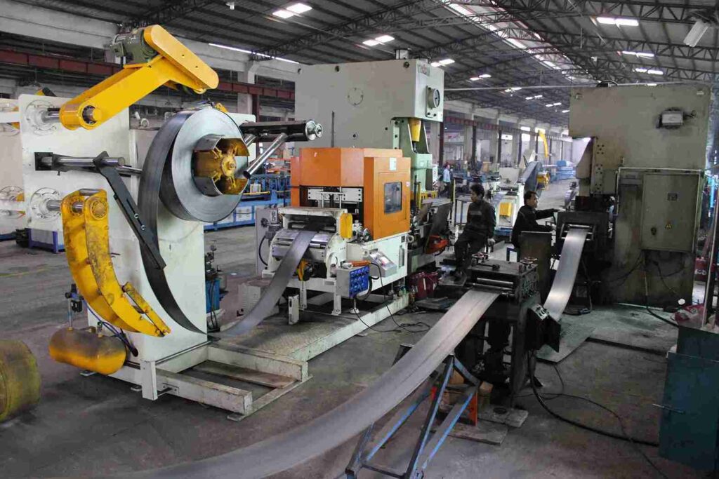  Global provider of localized pallet racking repair services for diverse environmental challenges.