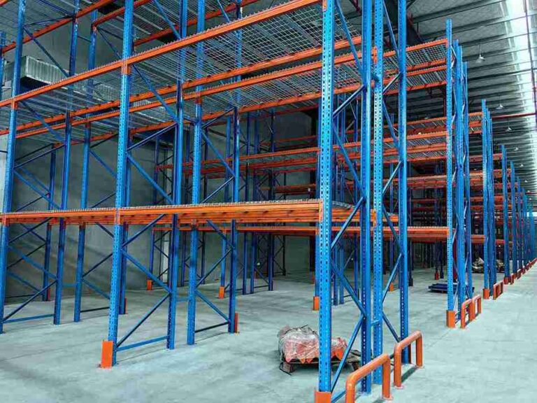 OSHA-compliant pallet rack load signage with weight capacity labels​