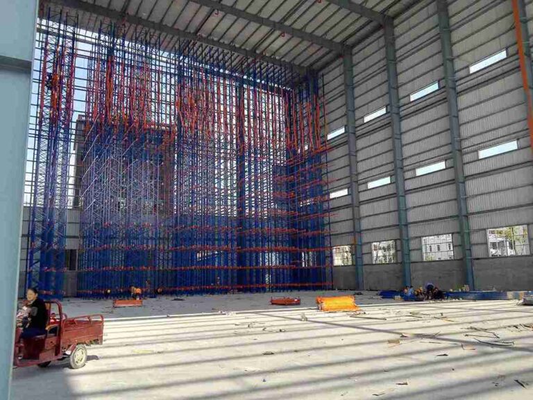 Pallet racking safety standards​​ - forklift impact protection