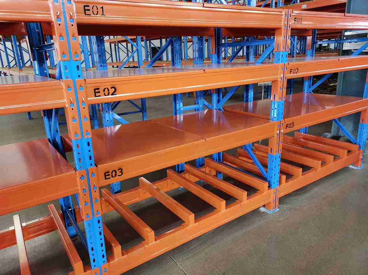 Standard pallet racking dimensions for warehouse storage