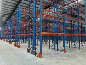 pallet rack load signs​​ with weight capacities and OSHA compliance labels
