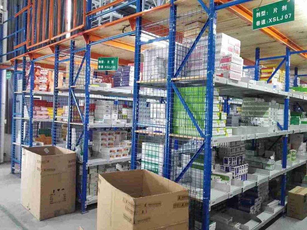 ​​Pallet racking OSHA requirements​​ inspection by certified professional