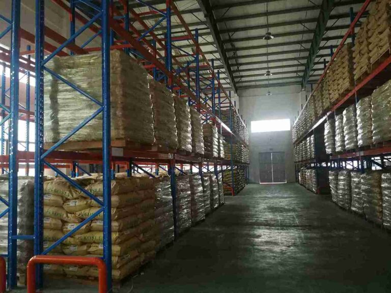 "Selective industrial pallet rack system in warehouse storage"