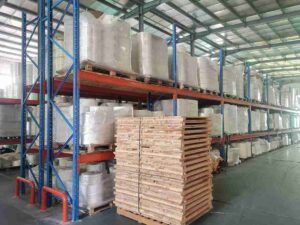 ​​Seismic pallet racking design​​ - reinforced upright frames for earthquake resistance