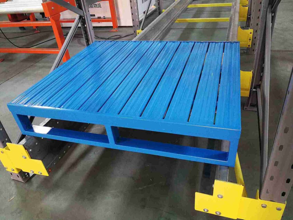 pallets near me – wooden, plastic, metal, and composite pallets in warehouse