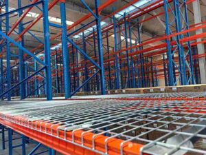 Food-grade high density wire mesh decking racking with inverted U-channel for hygiene