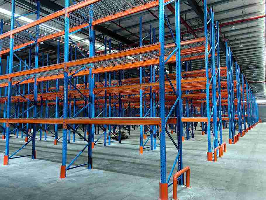 ISO-certified Wholesale longspan shelving steel components.