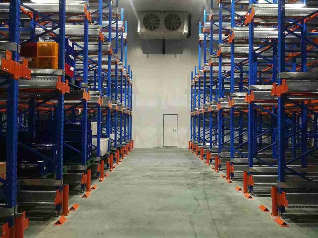 Modern Automated Warehouse With Steel Storage Racking Design Systems Following Standards For Safety And Efficiency