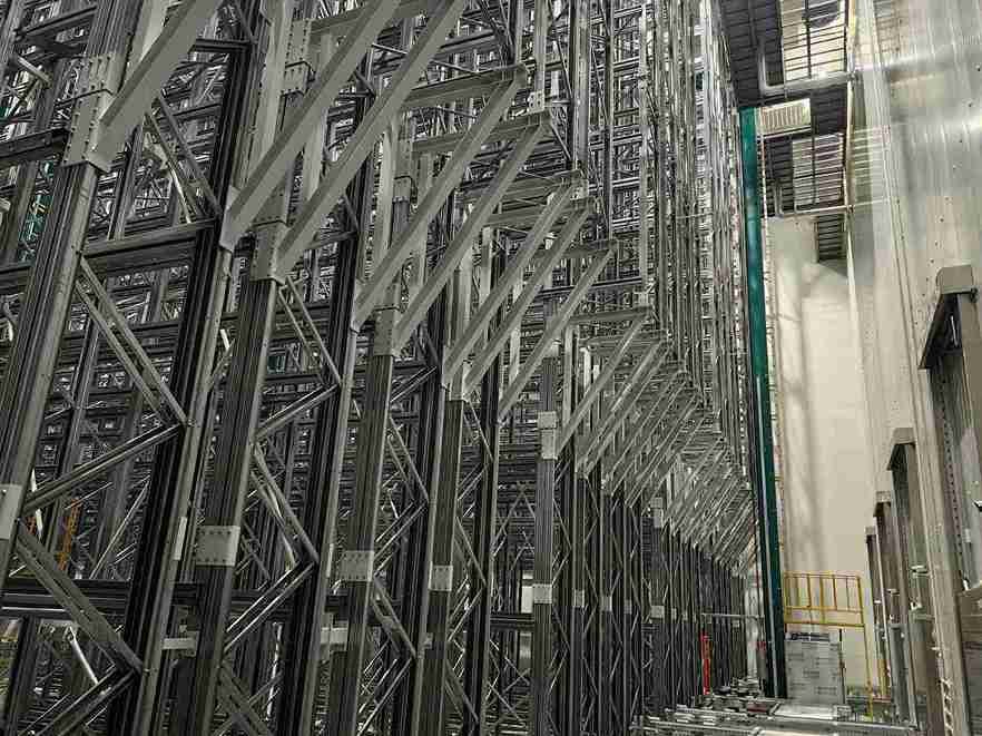 Steel Racking Structural System In High Bay Warehouse With Bracing And Beam Connections